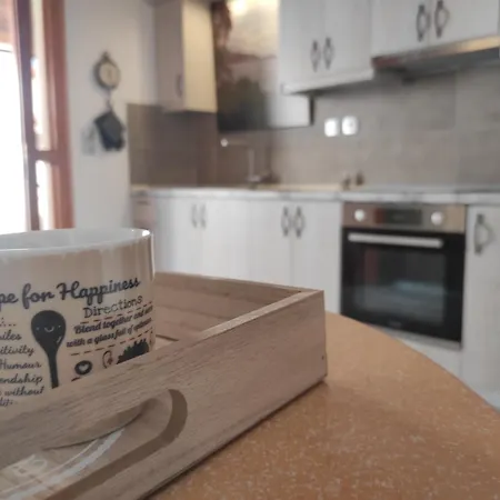 Tas Millstone Seaside House 別荘 マラティアス