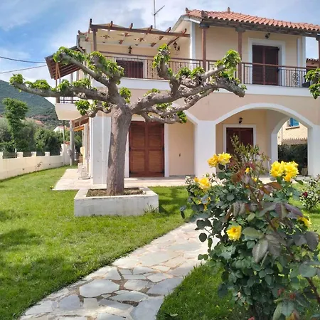 Tas Millstone Seaside House Holiday home Marathias (Fokida)